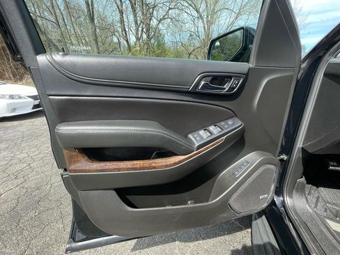 Used 2019 Chevrolet Tahoe LT image 15