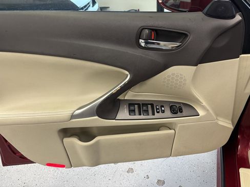 Used 2009 Lexus IS 250 image 21