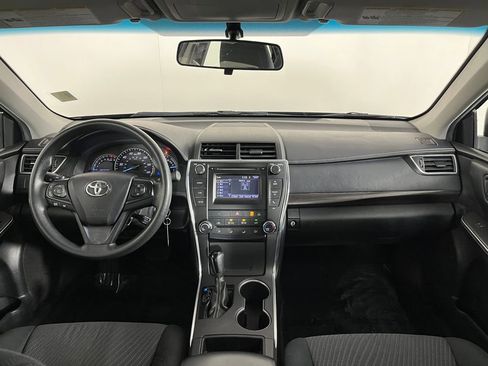 Used 2015 Toyota Camry XLE image 17