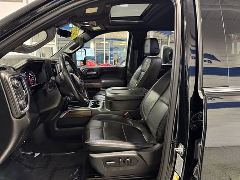 Used 2022 Chevrolet Silverado 3500 High Country w/ Snow Plow Prep/Camper Package image 8