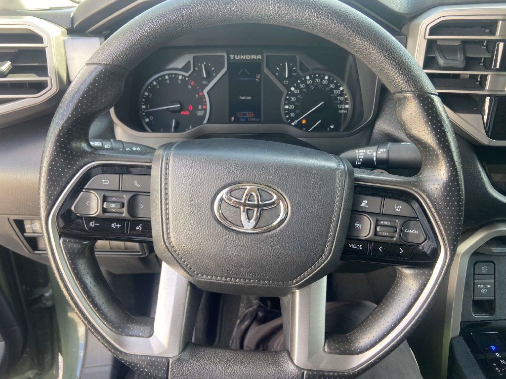 Used 2023 Toyota Tundra SR5 w/ SR5 Convenience Package AWD/4WD image 33