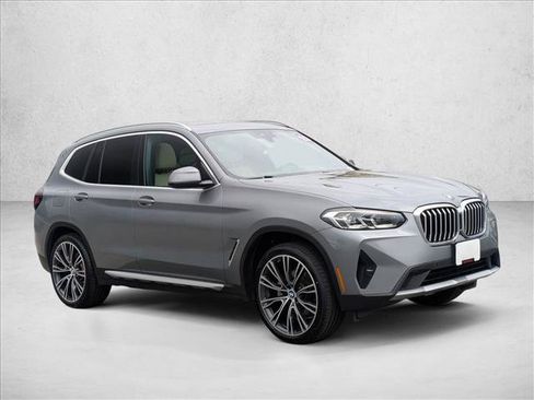 Used 2023 BMW X3 xDrive30i w/ Convenience Package AWD/4WD image 3