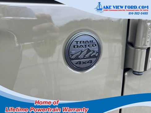 Used 2025 Jeep Wrangler Sport AWD/4WD image 17