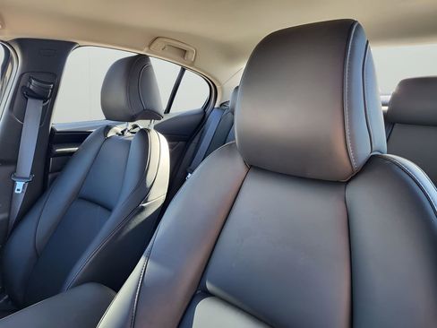 Used 2025 MAZDA MAZDA3 s image 16