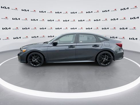Used 2025 Honda Civic Sport image 5