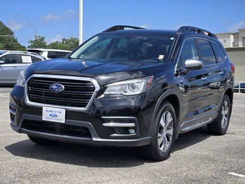 Used 2019 Subaru Ascent Touring AWD/4WD image 3