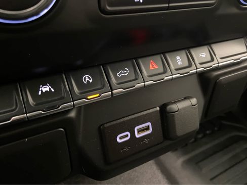 Used 2024 Chevrolet Silverado 1500 W/T w/ WT Fleet Convenience Package image 30