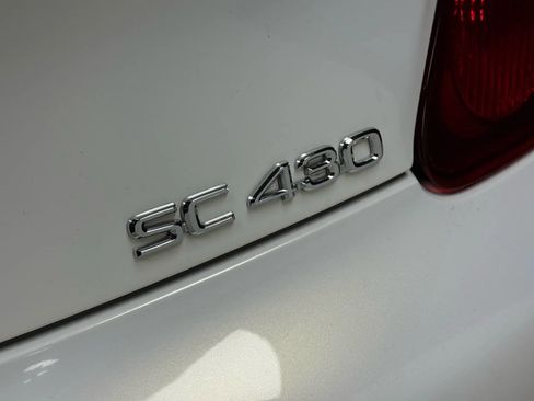 Used 2002 Lexus SC 430 Convertible image 10