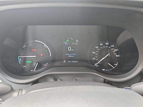 Used 2024 Toyota Sienna XLE FWD image 26