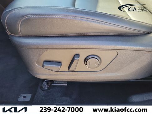 Certified 2024 Kia Sportage EX FWD image 20
