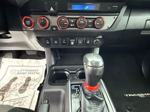 Used 2021 Toyota Tacoma 4x4 Double Cab image 24