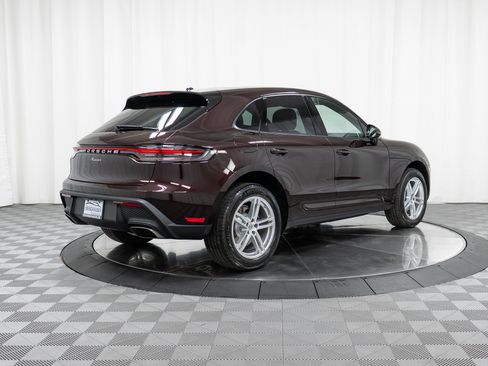New 2026 Porsche Macan AWD/4WD image 7