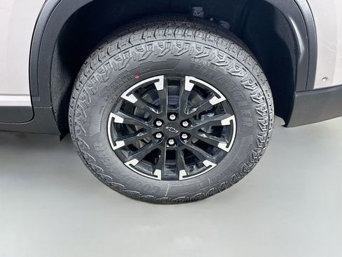 New 2026 Chevrolet Traverse Z71 w/ Enhanced Driving Package image 34