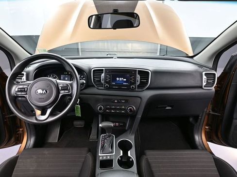 Used 2018 Kia Sportage LX image 23