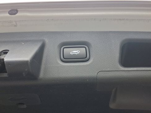 Used 2020 Hyundai Santa Fe Limited image 28