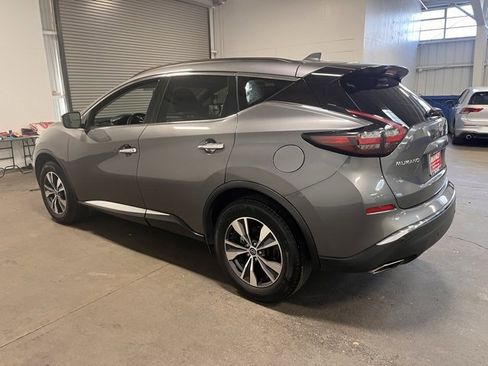 Used 2023 Nissan Murano SV image 3