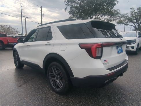 New 2026 Ford Explorer ST-Line image 7