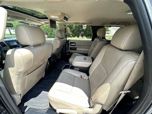 Used 2016 Toyota Sequoia Platinum RWD image 13