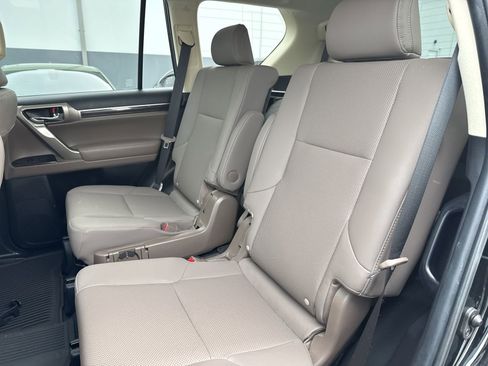 Used 2021 Lexus GX 460 Premium image 12
