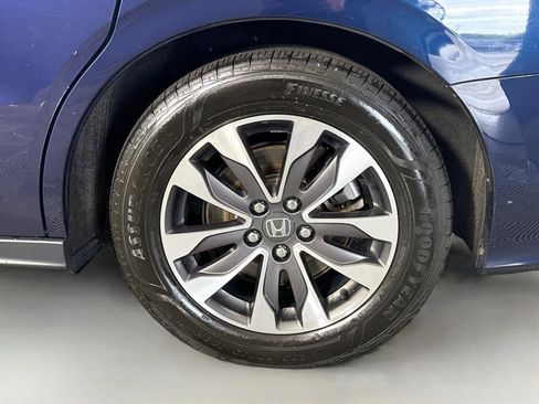 Used 2022 Honda Odyssey EX-L image 37
