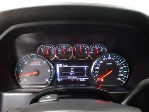 Used 2018 Chevrolet Silverado 1500 LT w/ All Star Edition AWD/4WD image 36