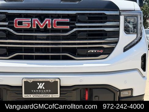 New 2026 GMC Sierra 1500 AT4 w/ AT4 Premium Package AWD/4WD image 8