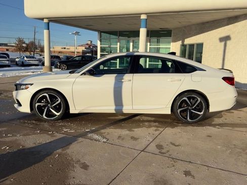 Certified 2022 Honda Accord Sport image 6