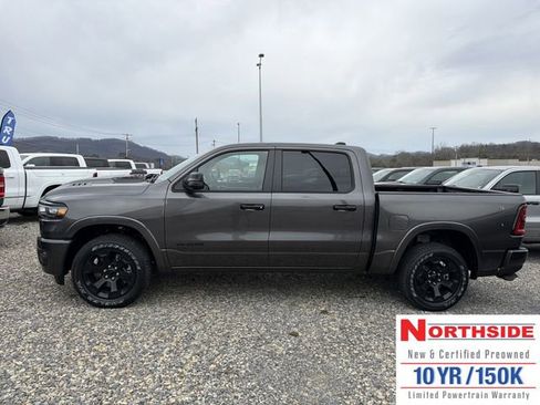 New 2026 RAM 1500 4x4 Crew Cab image 11
