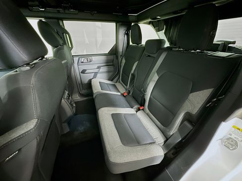 Used 2025 Ford Bronco Big Bend image 29