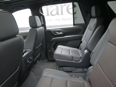 Used 2023 Chevrolet Tahoe High Country w/ Premium Package 2 AWD/4WD image 24