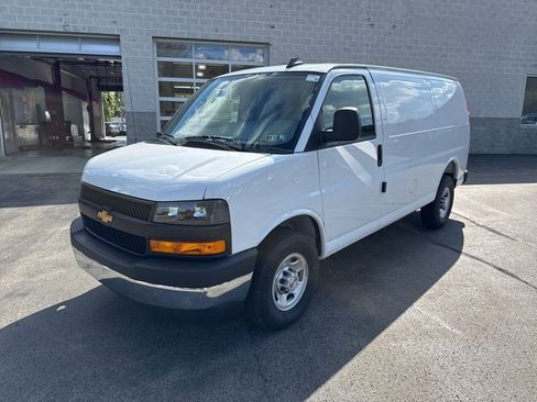 New 2025 Chevrolet Express 2500 w/ Driver Convenience Package image 3