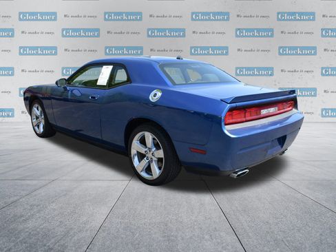 Used 2009 Dodge Challenger R/T w/ Sound Group RWD image 7