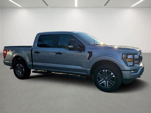 Used 2023 Ford F150 XL w/ STX Appearance Package image 5