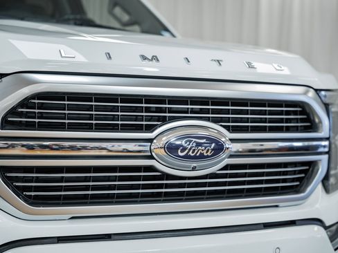 Used 2023 Ford F150 Limited image 14