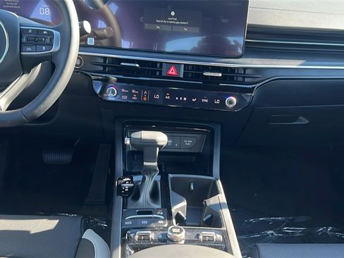 New 2025 Kia K5 GT-Line image 13