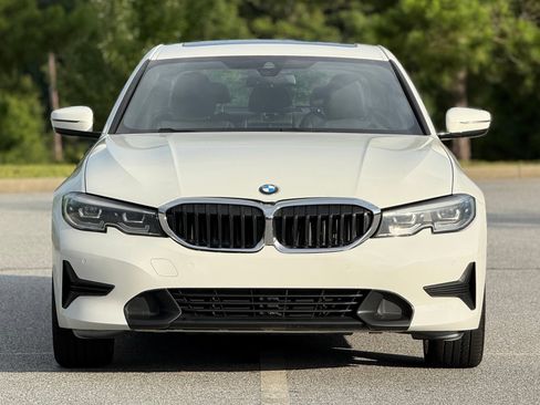 Used 2021 BMW 330i xDrive Sedan w/ Premium Package AWD/4WD image 3