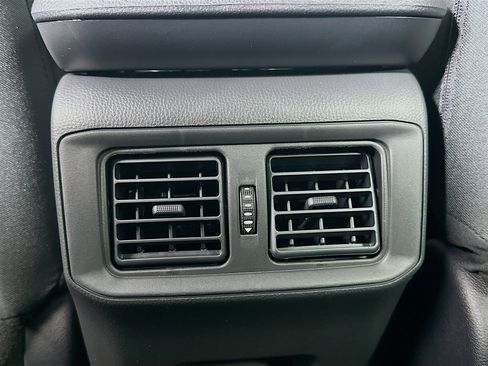 Used 2025 Toyota RAV4 XLE w/ Convenience Package image 29