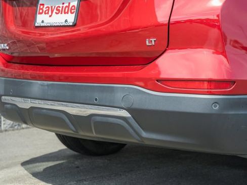 Used 2022 Chevrolet Equinox LT FWD image 11