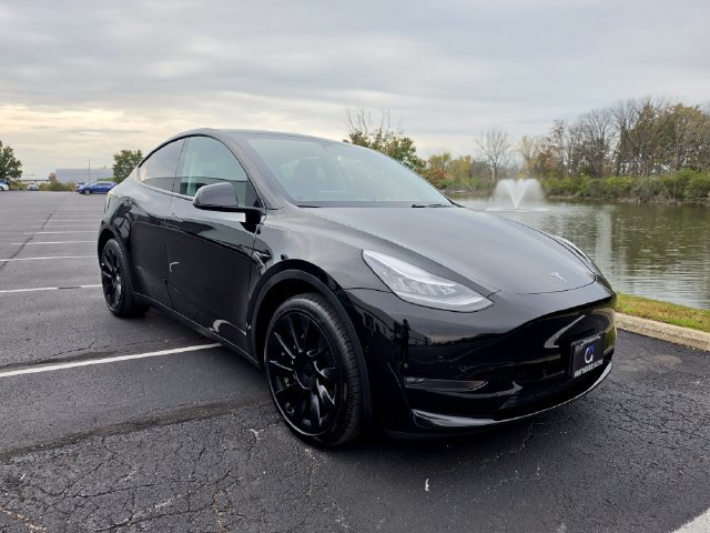 Used 2020 Tesla Model Y Long Range AWD/4WD image 17