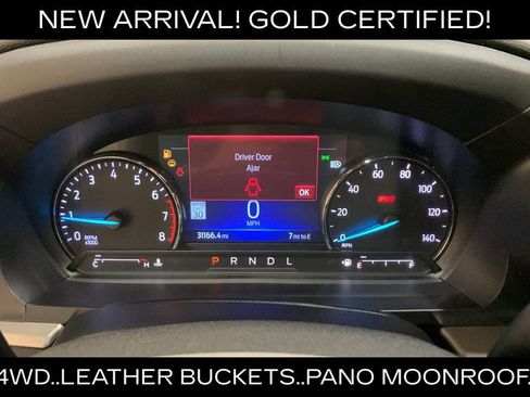 Used 2022 Ford Explorer XLT w/ Equipment Group 202A AWD/4WD image 37