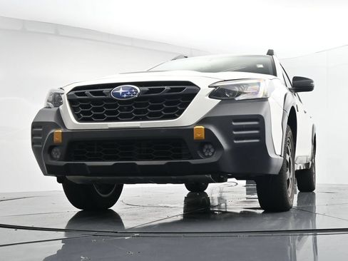 Used 2022 Subaru Outback Wilderness AWD/4WD image 31