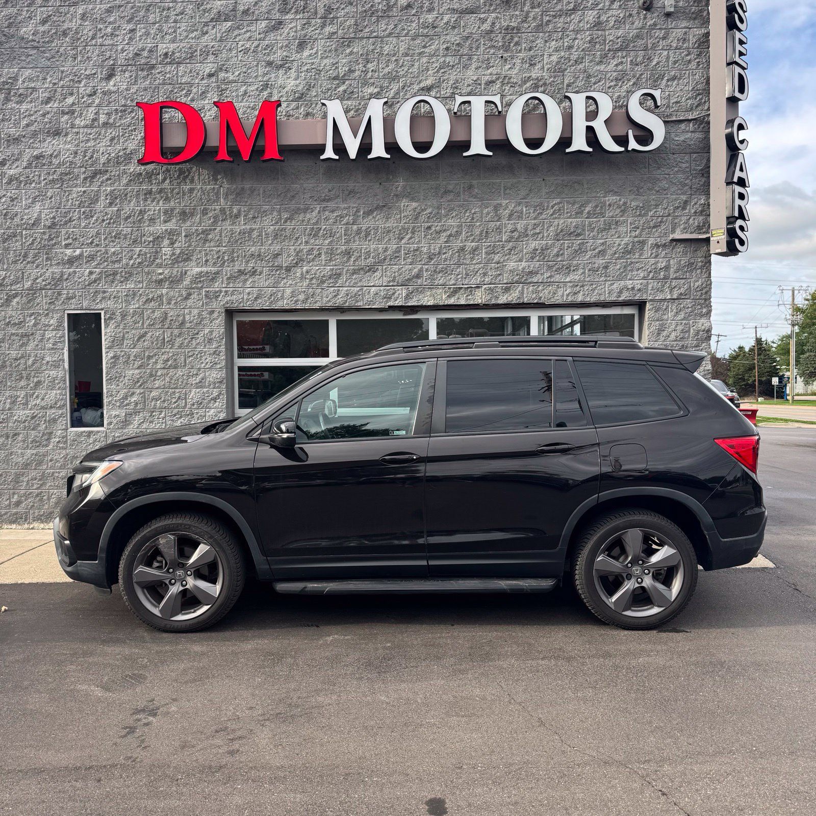 Used 2021 Honda Passport Touring image 2