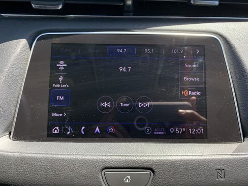 Used 2020 Cadillac XT4 Premium Luxury w/ Driver Awareness Package FWD image 23