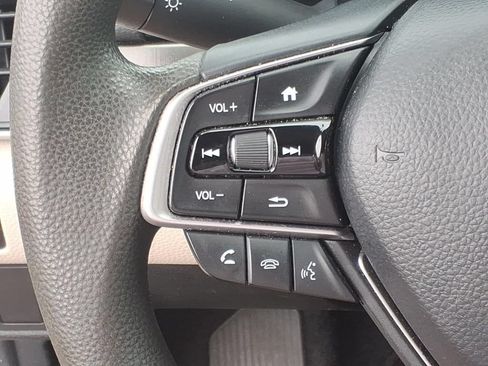 Used 2022 Honda Accord LX image 18