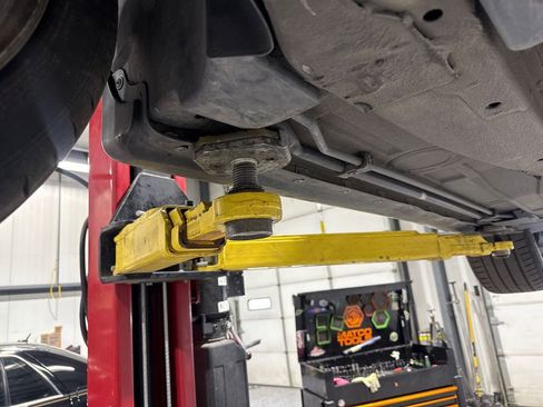 Used 2004 Porsche 911 Carrera image 31