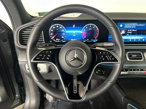 Certified 2025 Mercedes-Benz GLE 450 4MATIC image 26