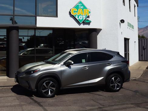 Used 2018 Lexus NX 300 NX 300 FWD w/ Premium Package image 7
