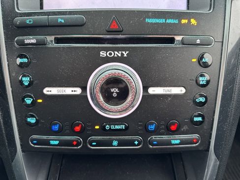 Used 2016 Ford Explorer Sport w/ Equipment Group 401A image 25