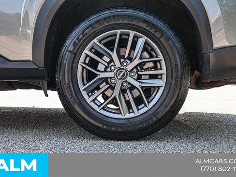 Used 2024 Nissan Rogue S AWD/4WD image 16