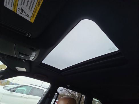 Used 2021 INFINITI QX80 Sensory w/ Cargo Package image 27